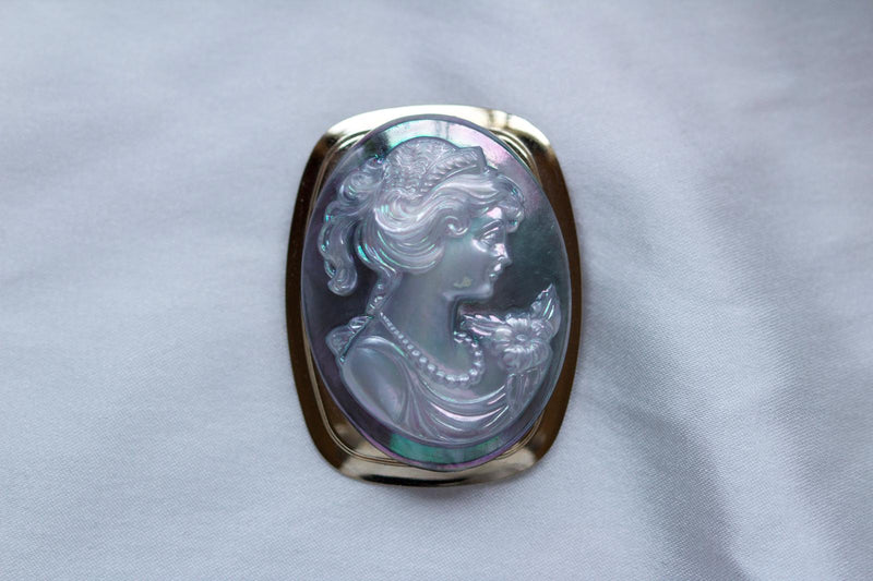 Vintage Lady Queen Brooch Pin