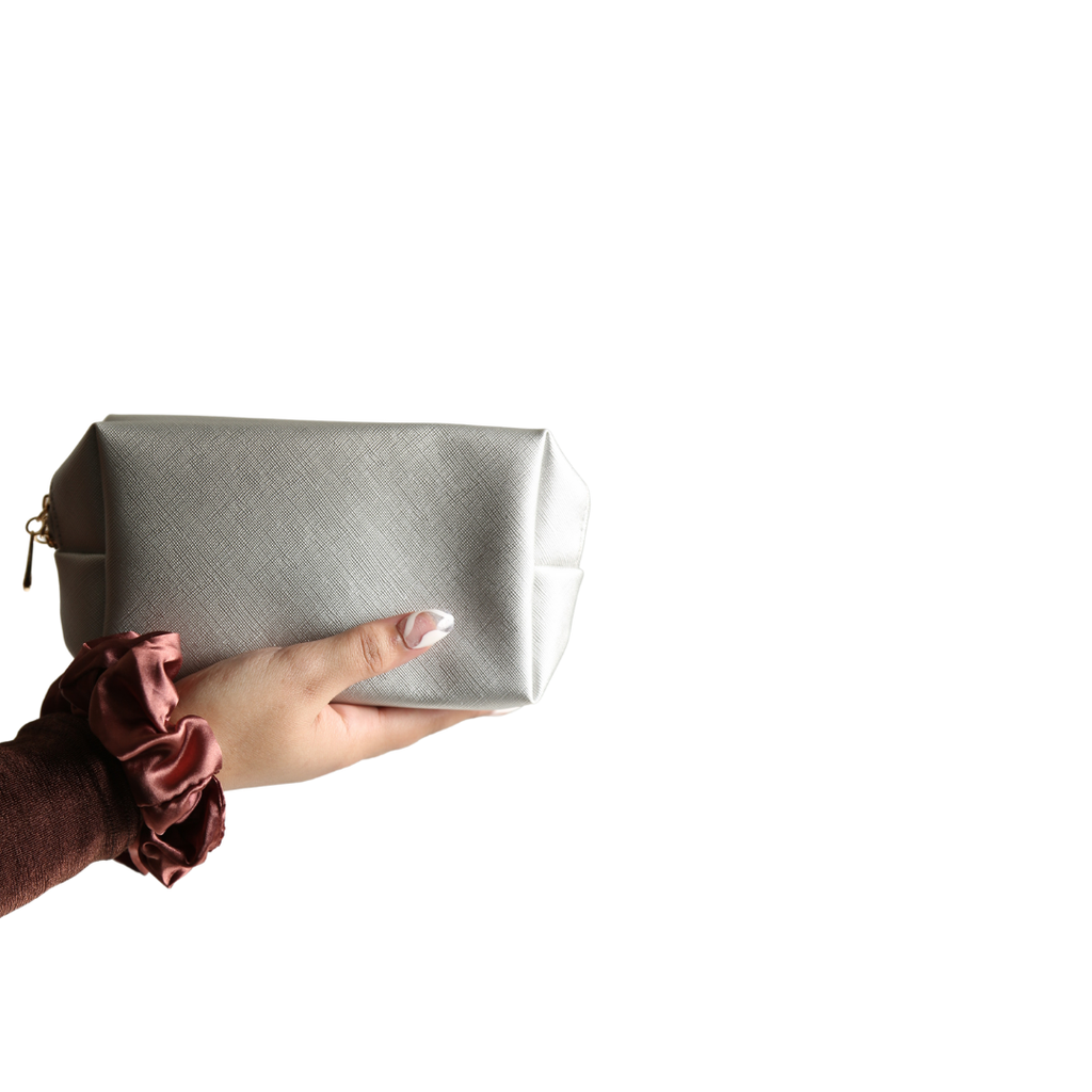 LE CHIC LADY Cosmetic Pouch Bag- Gray Cosmetic Bag